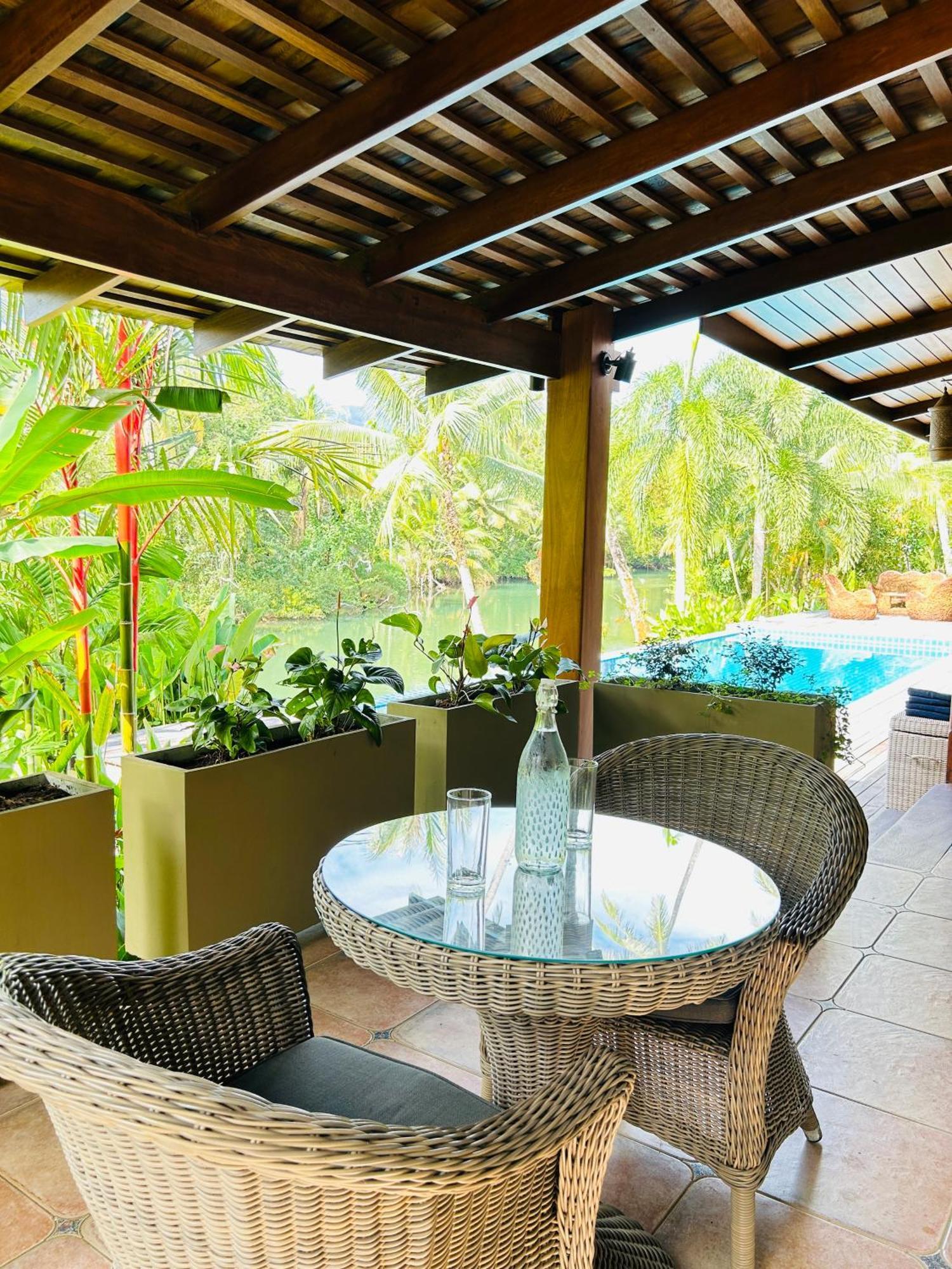 Nanai Resort Salakphet Ко Чанг Экстерьер фото
